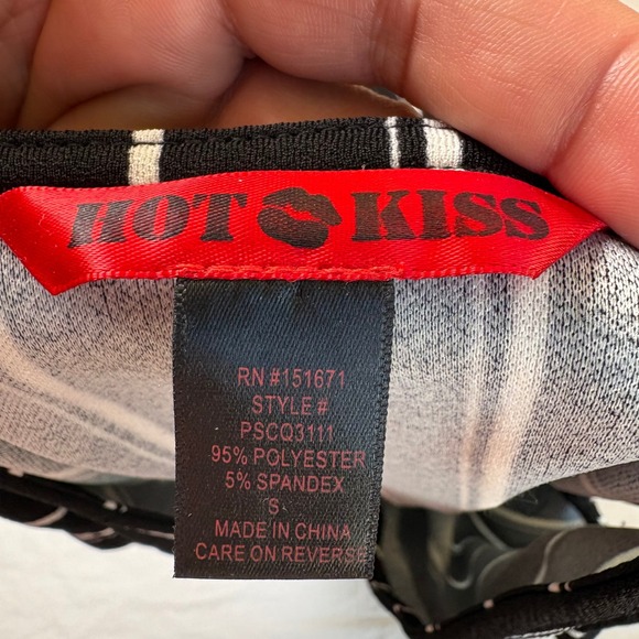 Hot Kiss Black White Striped Wide Leg Sleeveless Jumpsuit Tassel Waist Small - Picture 9 of 11